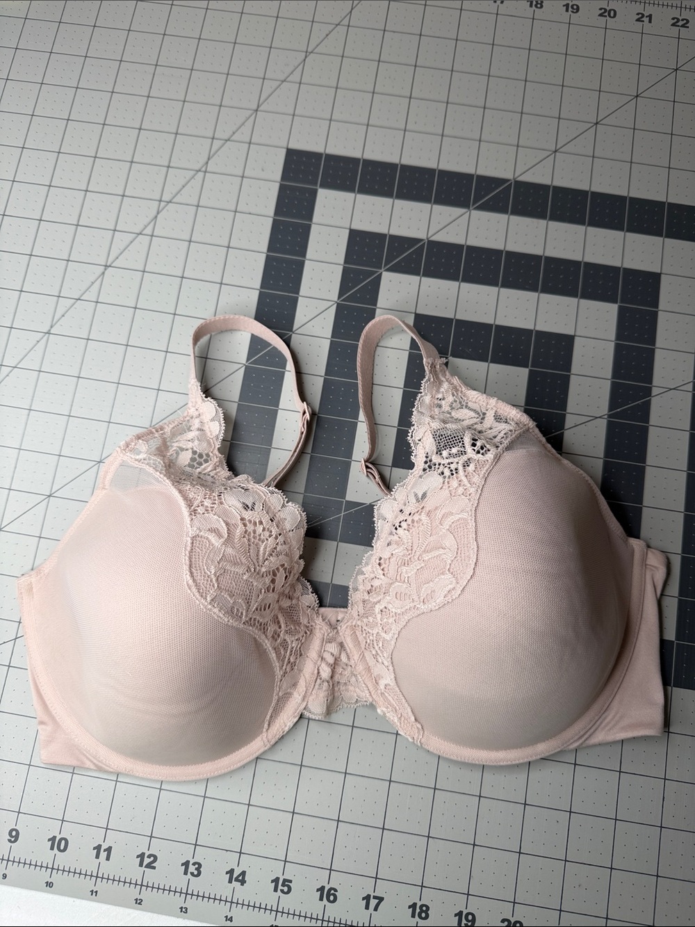 Bali 38D Lace-Trim nude Push-Up Bra